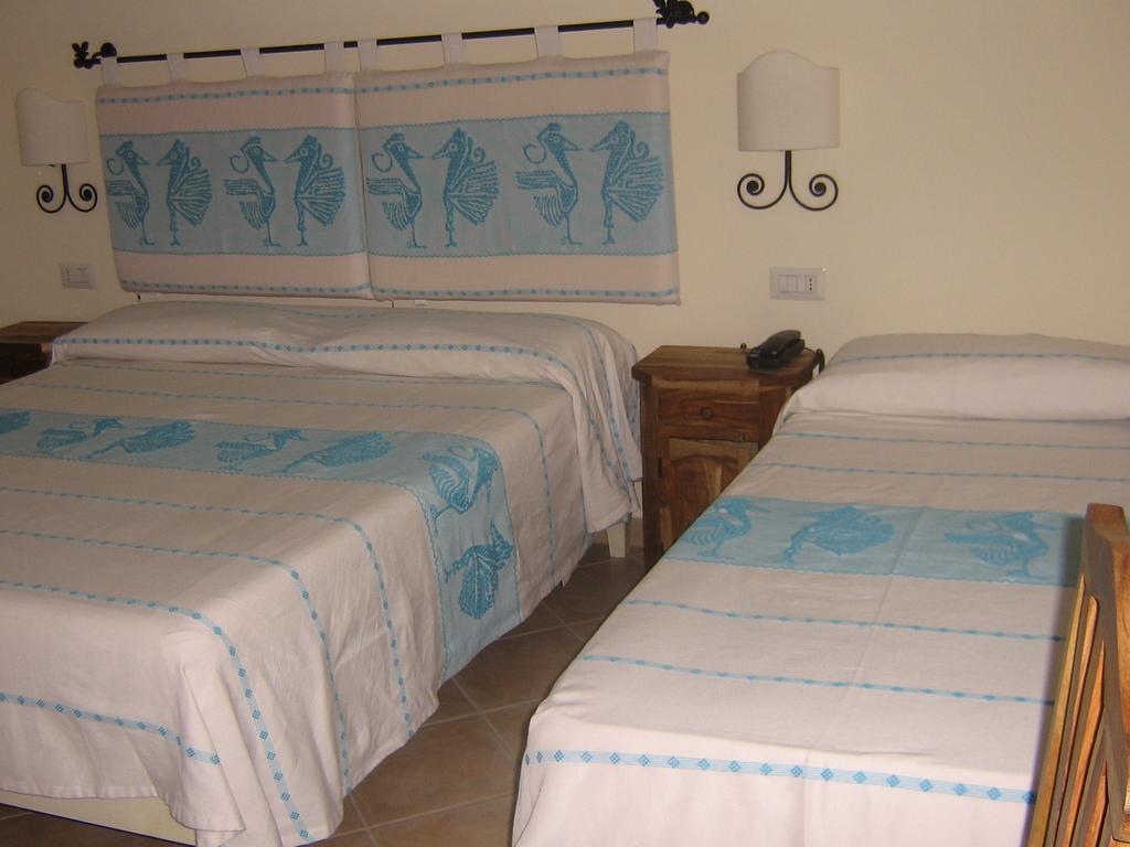 Hotel Maxim Olbia Exteriör bild