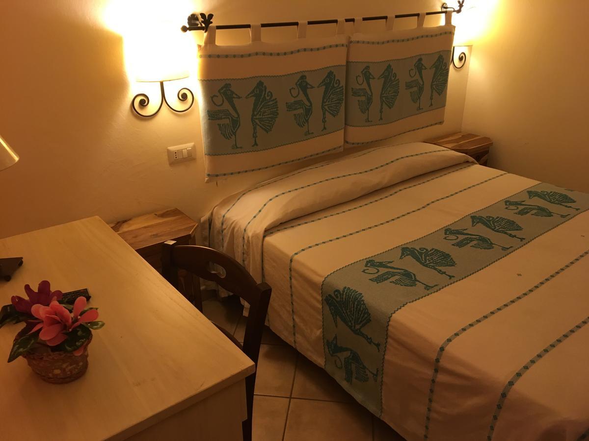 Hotel Maxim Olbia Exteriör bild